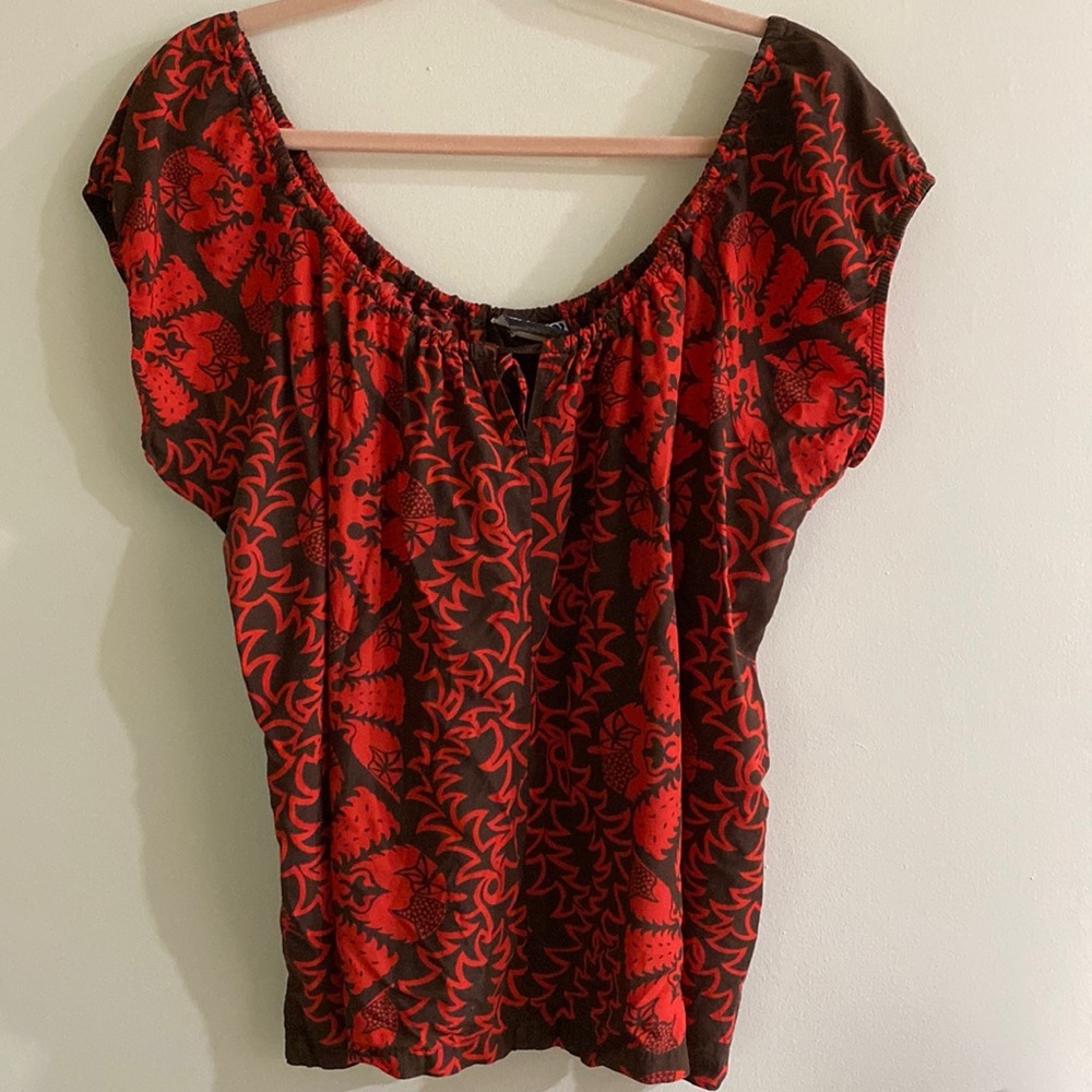 Manuhealii Juliet Top with Onipaa Quilt Design